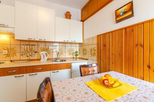 Komfortables Apartment nur 570 Meter zum Strand mit Privatparkplatz, Meerblick, Klima, WiFi