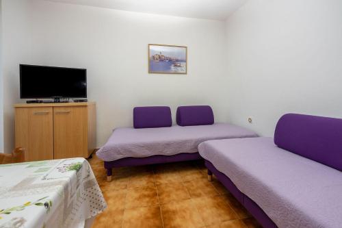 Cozy Apartment nur 250 Meter zum Strand mit Meerblick, Grillplatz, Privatparkplatz