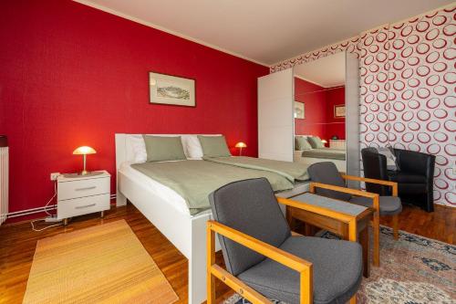 Malerisches Apartment nur 500 Meter zum Strand mit Meerblick, Grillbereich, Parkplatz