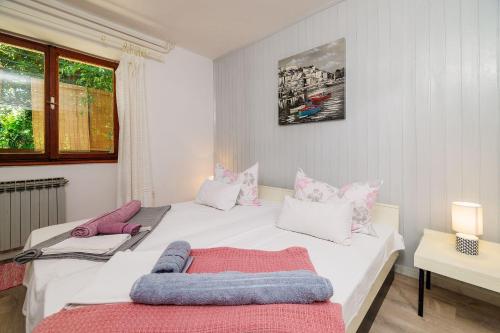 Hundefreundliches Apartment nur 300 Meter zum Sandstrand mit Meerblick