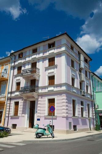 Charmantes Apartment nur 80 Meter zum Strand mit romantischen Balkon