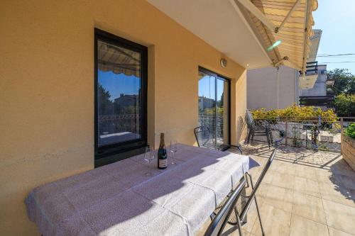 Helles Apartment nur 450 Meter zum Strand mit BBQ-Bereich - Hunde willkommen