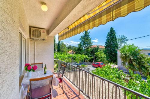Malerisches Apartment nur 200 Meter zum Sandstrand mit Meerblick