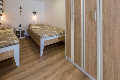 Idyllisches Stadthaus nur 450 Meter zum Strand mit Privatparkplatz und Grill