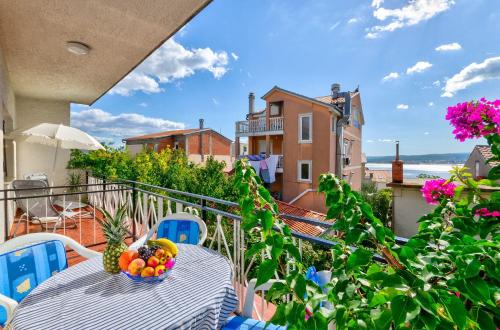 Vintage-Style Apartment nur 450 Meter zum Strand mit Meerblick - Hunde willkommen