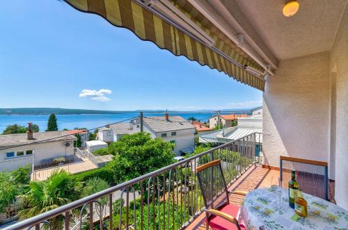 Helles Apartment nur 200 Meter zum Sandstrand mit Meerblick