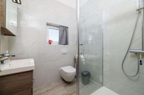 Atemberaubendes Apartment mit tollem Meerblick, Waschmaschine, Grillbereich