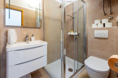 Zentrales Apartment nur 250 Meter zum Strand mit Privatparkplatz