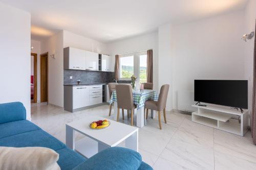 Bezauberndes Apartment mit einzigartigem Meerblick, Waschmaschine, Grill
