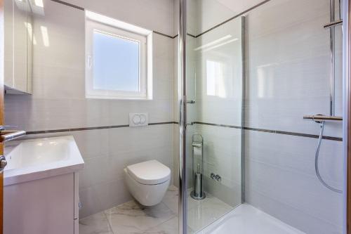 Bezauberndes Apartment mit einzigartigem Meerblick, Waschmaschine, Grill