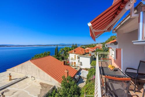 Bezauberndes Apartment nur 80 Meter zum Strand mit grandiosem Meerblick
