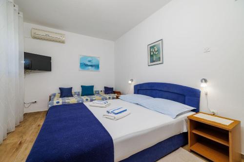 Mediterranes Apartment nur 260 Meter zum Strand mit Grill, Klima, WiFi