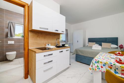 Einzigartiges Studio-Apartment mit malerischem Meerblick