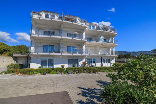 Romantisches Studio-Apartment mit atemberaubenden Meerblick
