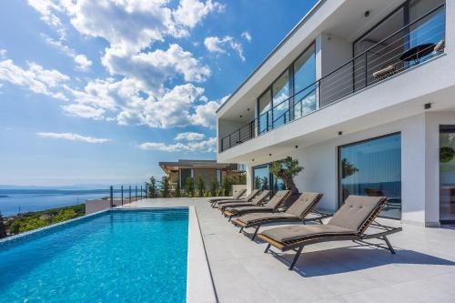 Luxusvilla mit Panoramablick auf die Kvarner Bucht, Privatpool, BBQ-Bereich, Waschmaschine