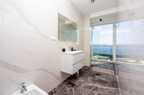 Luxusvilla mit Panoramablick auf die Kvarner Bucht, Privatpool, BBQ-Bereich, Waschmaschine