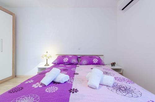 Modernes Apartment nur 430 Meter zum Sandstrand mit Privatparkplatz