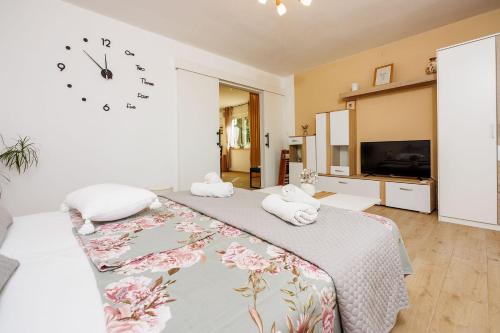 Hundefreundliches Apartment nur 230 Meter zum Strand mit 4 Klimaanlagen, Parkplatz, Meerblick