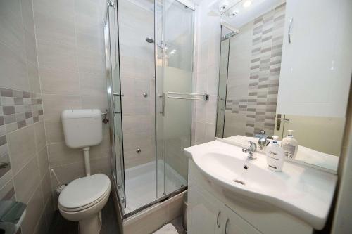 Idyllisches Apartment mit Pool, Tischtennis, Sommerküche, Privatparkplatz