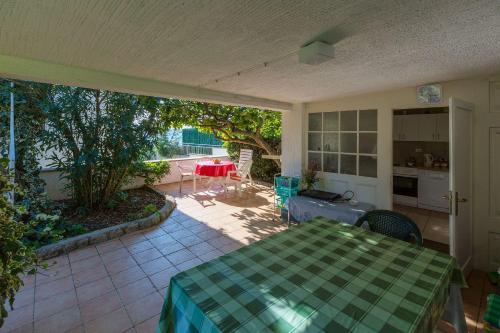 Traumhaftes Apartment direkt am Meer mit Parkplatz, Meerblick, Waschmaschine