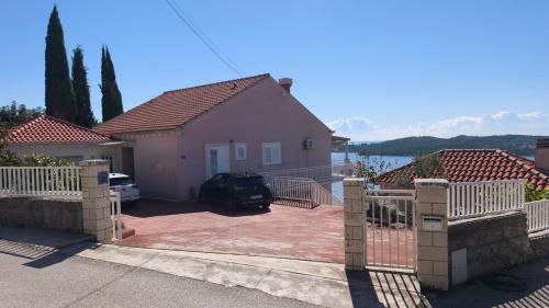 Apartman Helen Orasac by Villas Guide