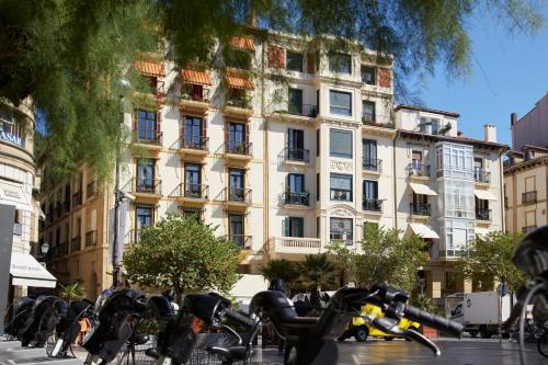 Petit Casino by FeelFreeRentals