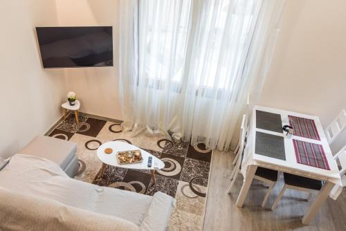 Mytilene Central Home 4
