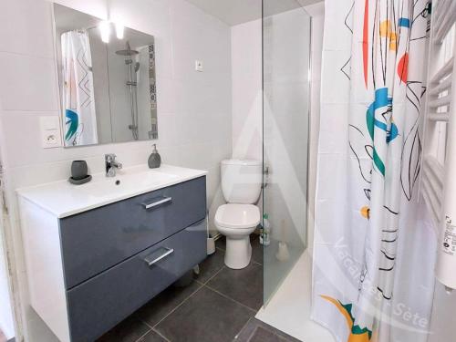 Studio independant avec climatisation, wifi et espace exterieur