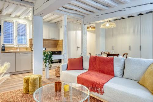 Matisse élégant F2 proche Vieux-Marché