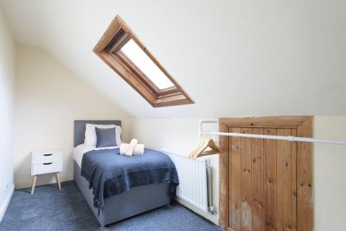 Billede fra billedgalleriet på 6Bedroom House with Free Parking i Leicester