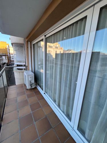 Apartment 2 line to the sea