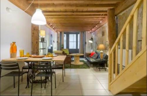 Superbe duplex, 70m2 Place Bellecour