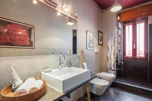 Bohemien Chic 20 minutes from the Duomo by Hôtea