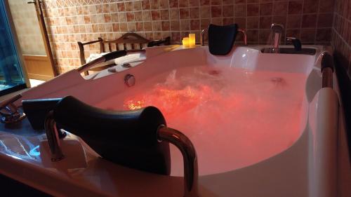 Fotografie z fotogalerie ubytování Casa Rural Temática Spa Señorío de Montero v destinaci Cenizate