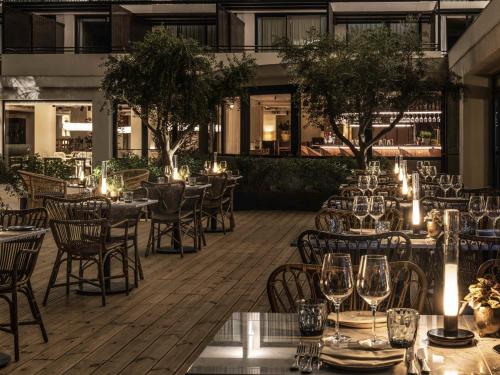 En restaurant eller et andet spisested på Mercure Benidorm