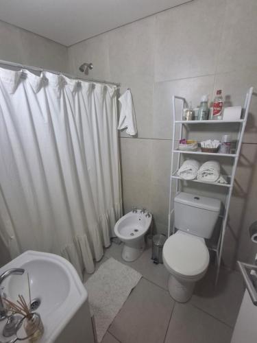 Et badeværelse på Excellent Monoambiente