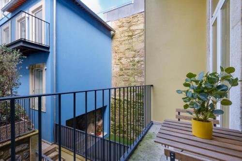 Luxury Style 8 with AC Downtown Porto near Metro