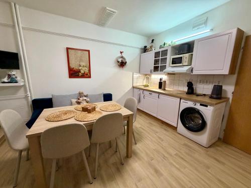 Køkken eller tekøkken på Apartment U Medvídka