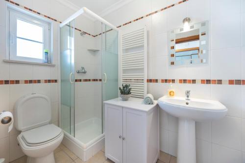 14 Fontainhas - 3 Bedroom Townhouse with Private Pool & Sea Views