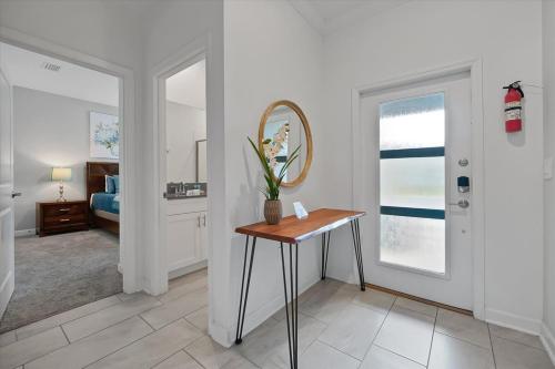 Storey Lake 4 Bedroom Lakeview Private Pool near Disney Universal SeaWorld Free Resort Access photo 15