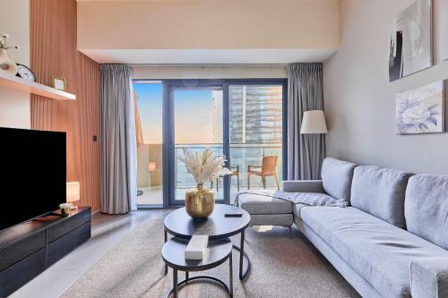 Home Away 2BR