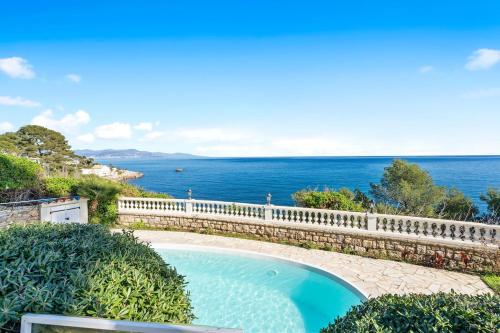 Elegant Villa in Cap d'Antibes