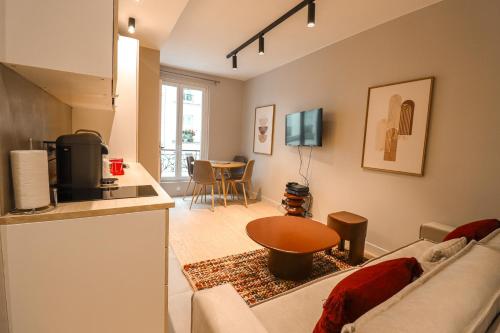 Appartement cosy Tour Eiffel-Invalides