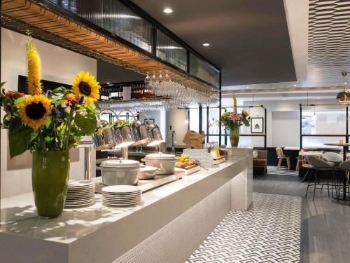 Eten bij of ergens in de buurt van het hotel

