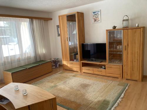 Et tv og/eller underholdning på Ferienwohnung Haus Ginseng