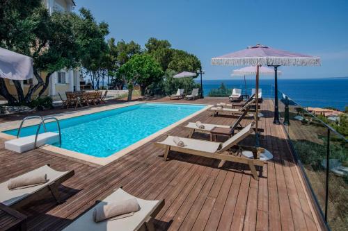 Orizon Seaview Villa with private pool