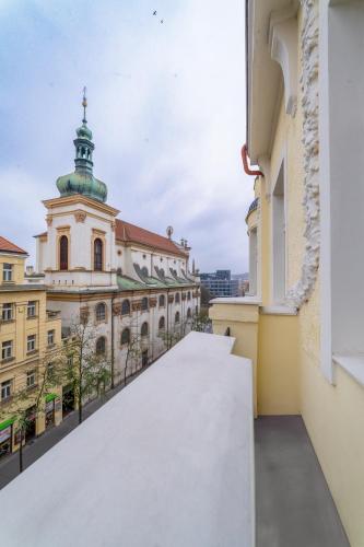 Chic Brick Suites in Historic Prague City Center by Rentez