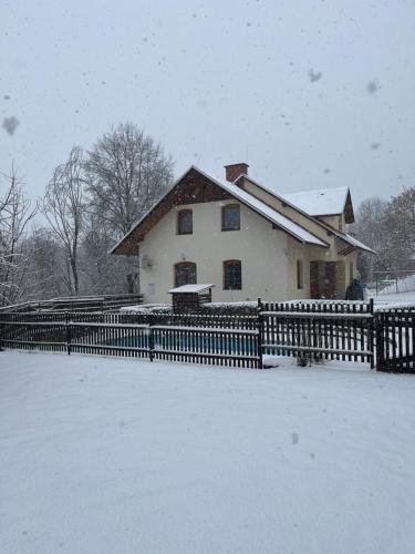 Holiday Villa Javornik