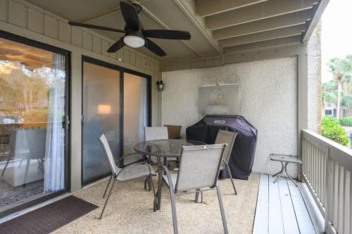 203 Tennismaster Shipyard Villa with Pool Views photo 12