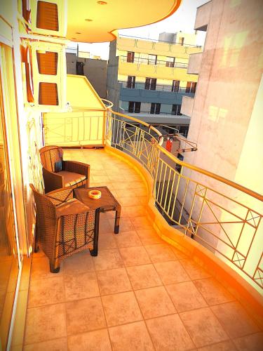 Konstantinos' Monastiriou Luxury Apartment
